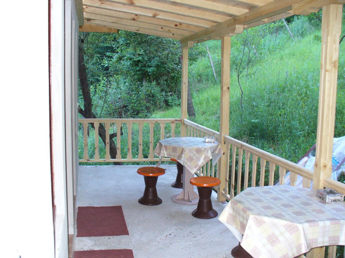 Mountain Sun Guest House Чифлик Экстерьер фото